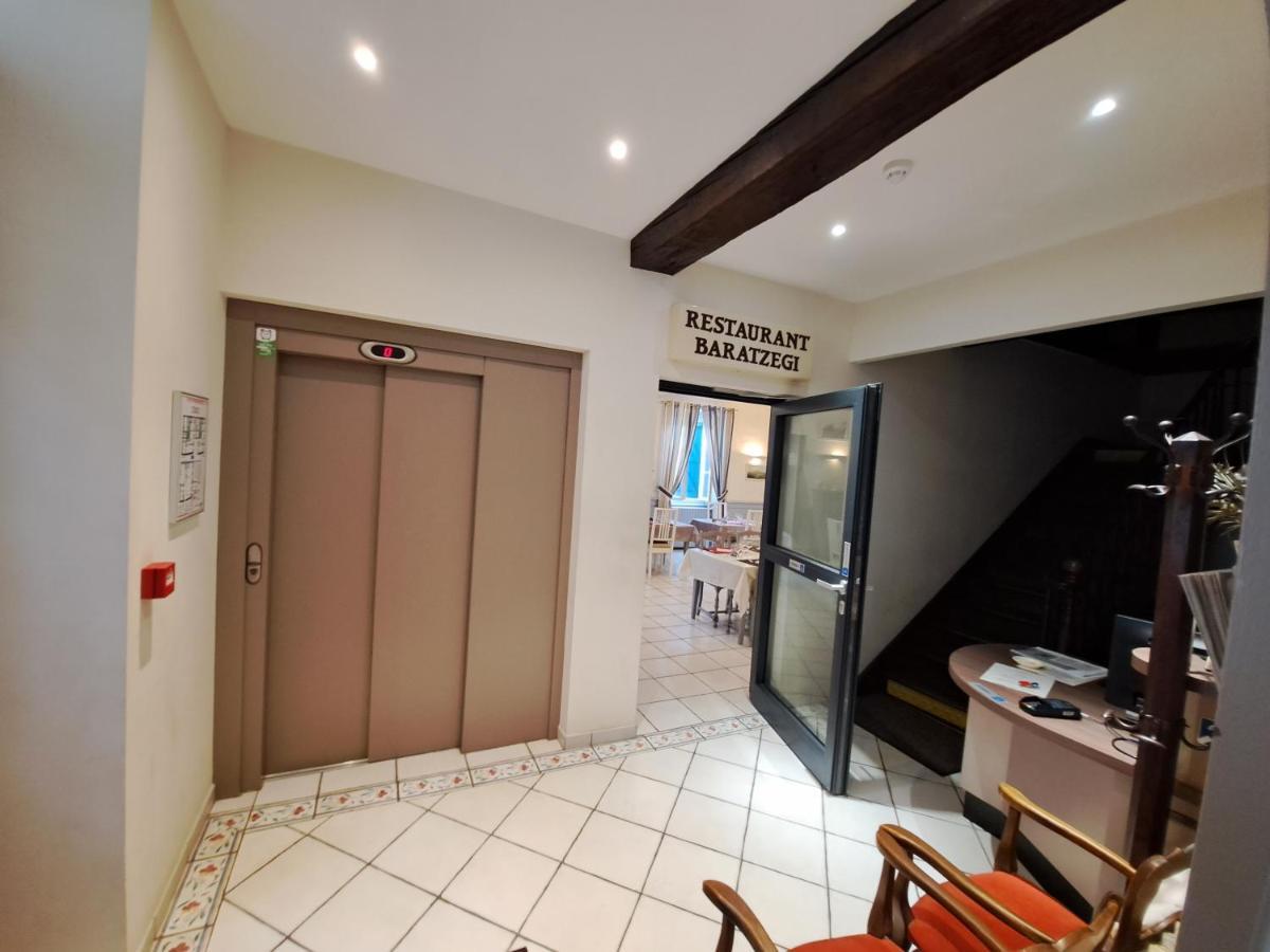 Tardets-Sorholus Hotel De La Poste מראה חיצוני תמונה