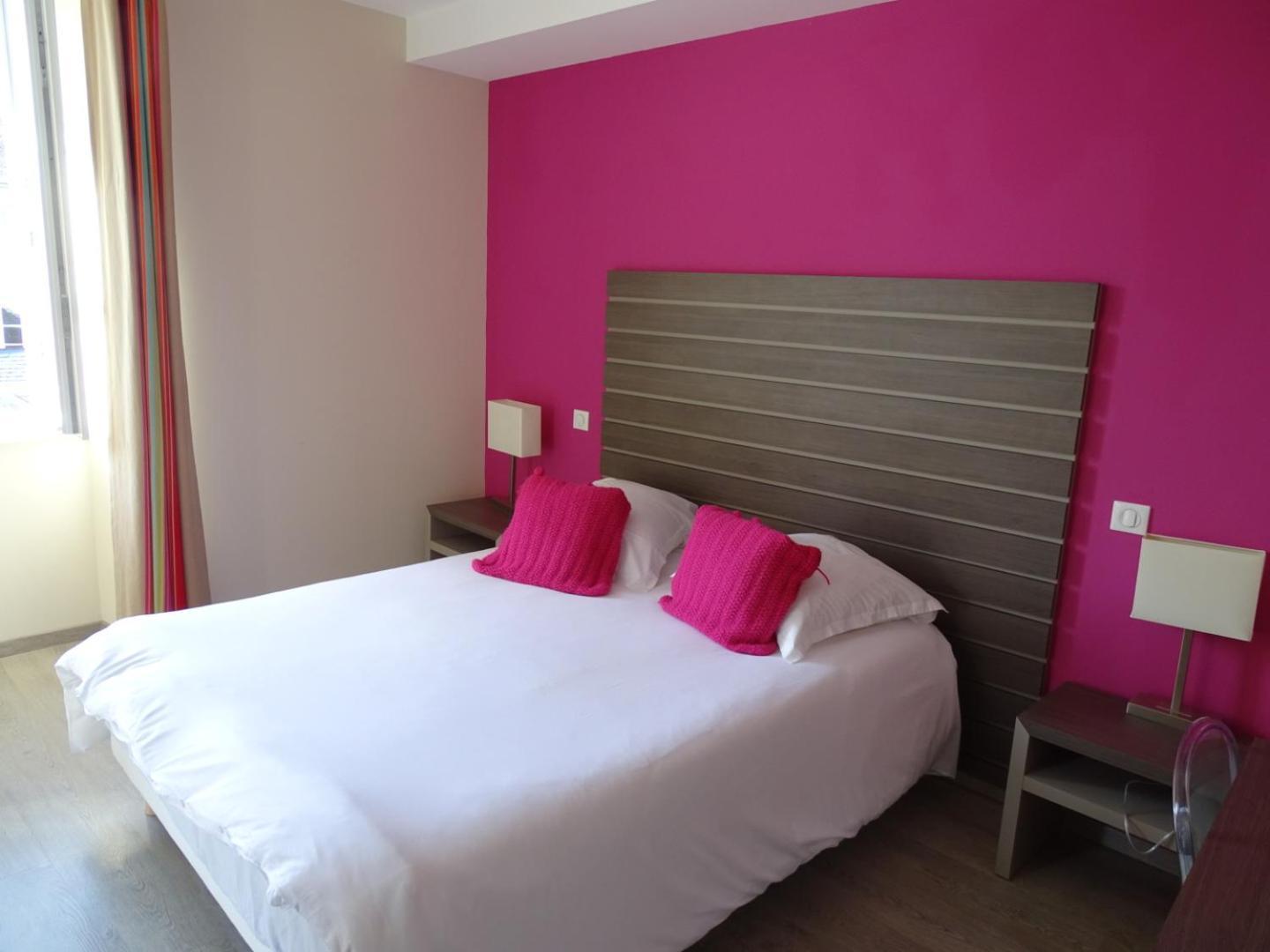 Tardets-Sorholus Hotel De La Poste מראה חיצוני תמונה
